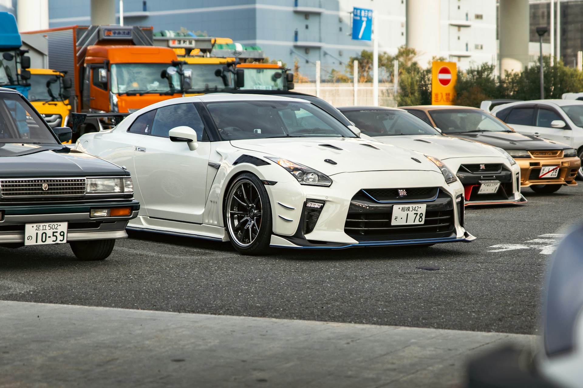 Når dyre biler samles: Derfor er områdesikring vigtigt ved bil-events